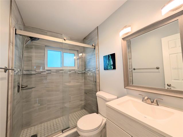 5949 EASY STREET I36, Bradenton, FL 34207