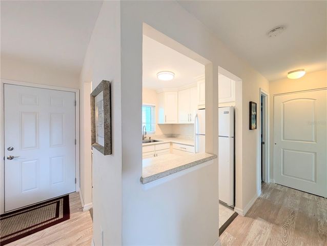 5949 EASY STREET I36, Bradenton, FL 34207