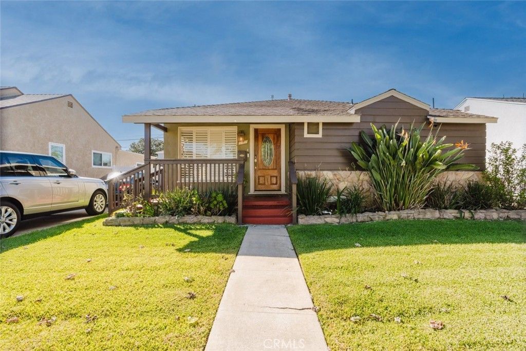 2036 W 95th Street, Los Angeles, CA 90047 — photo 2
