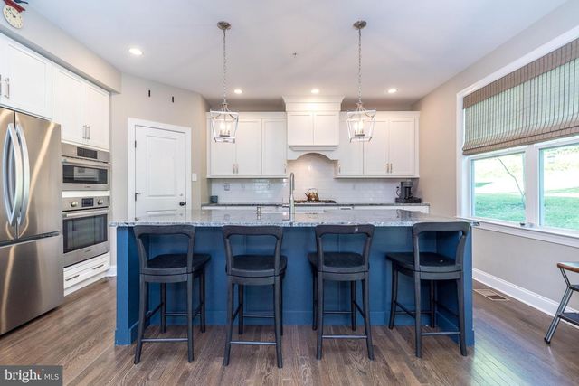 306 LIAM LN, West Chester, PA 19380