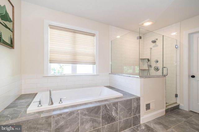 306 LIAM LN, West Chester, PA 19380