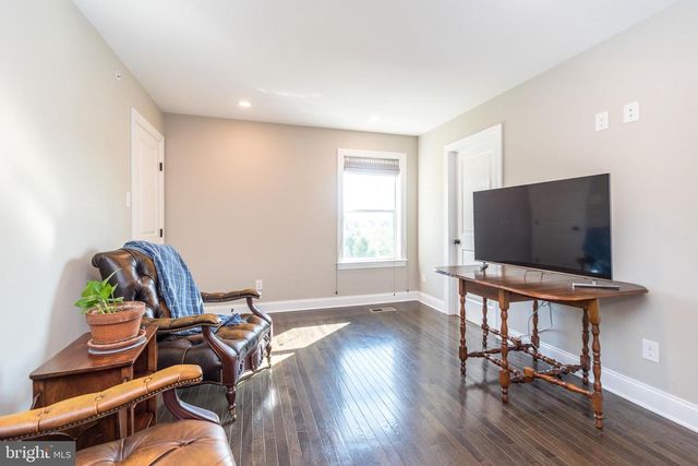 306 LIAM LN, West Chester, PA 19380