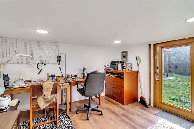 16608 43rd Avenue W, Lynnwood, WA 98037