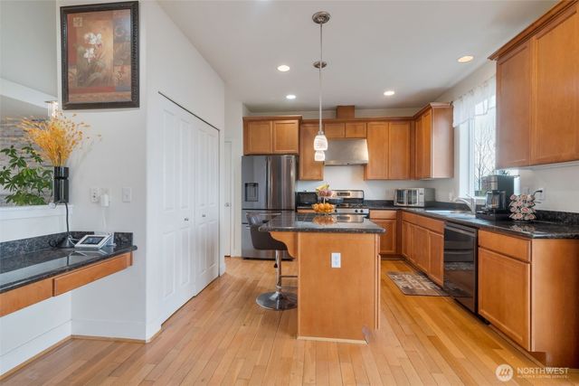 16608 43rd Avenue W, Lynnwood, WA 98037