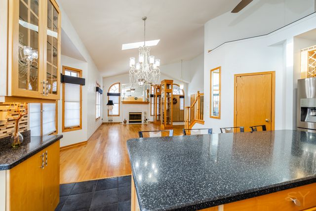 18055 Upland Drive, Tinley Park, IL 60487