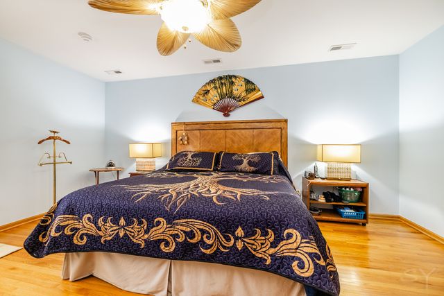 18055 Upland Drive, Tinley Park, IL 60487