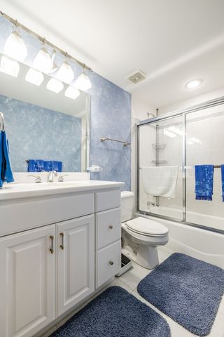 18055 Upland Drive, Tinley Park, IL 60487