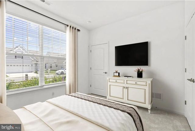 01 FAIRMONT LN, Dover, DE 19904