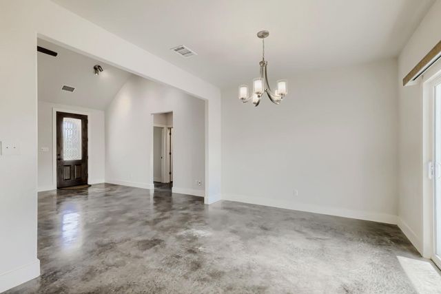 20401 Siesta Shores DR, Spicewood, TX 78669