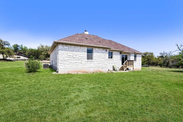 20401 Siesta Shores DR, Spicewood, TX 78669