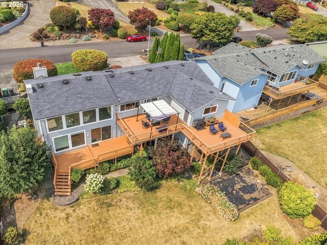 1720 9TH St, Columbia City, OR 97018