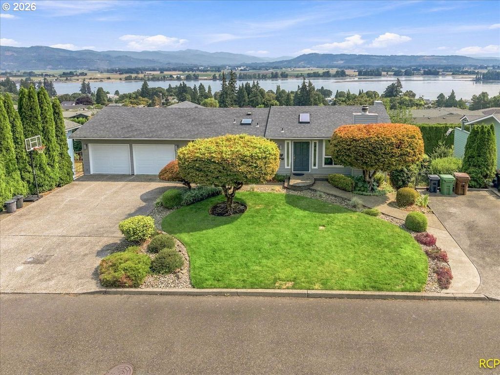 1720 9TH St, Columbia City, OR 97018