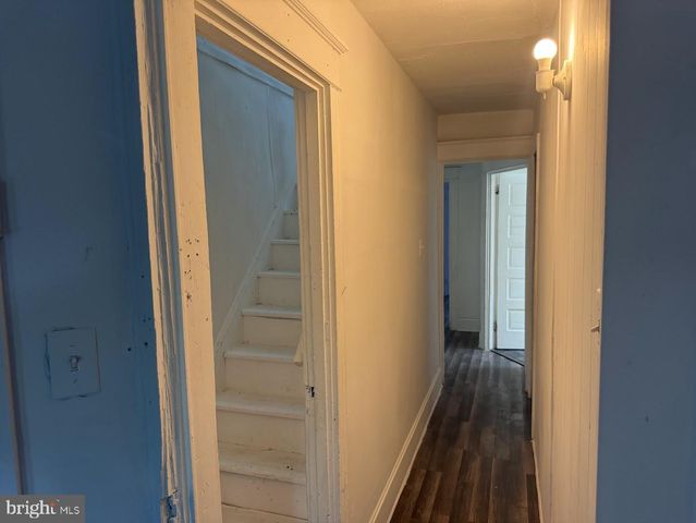 1825 BOAS ST, Harrisburg, PA 17103