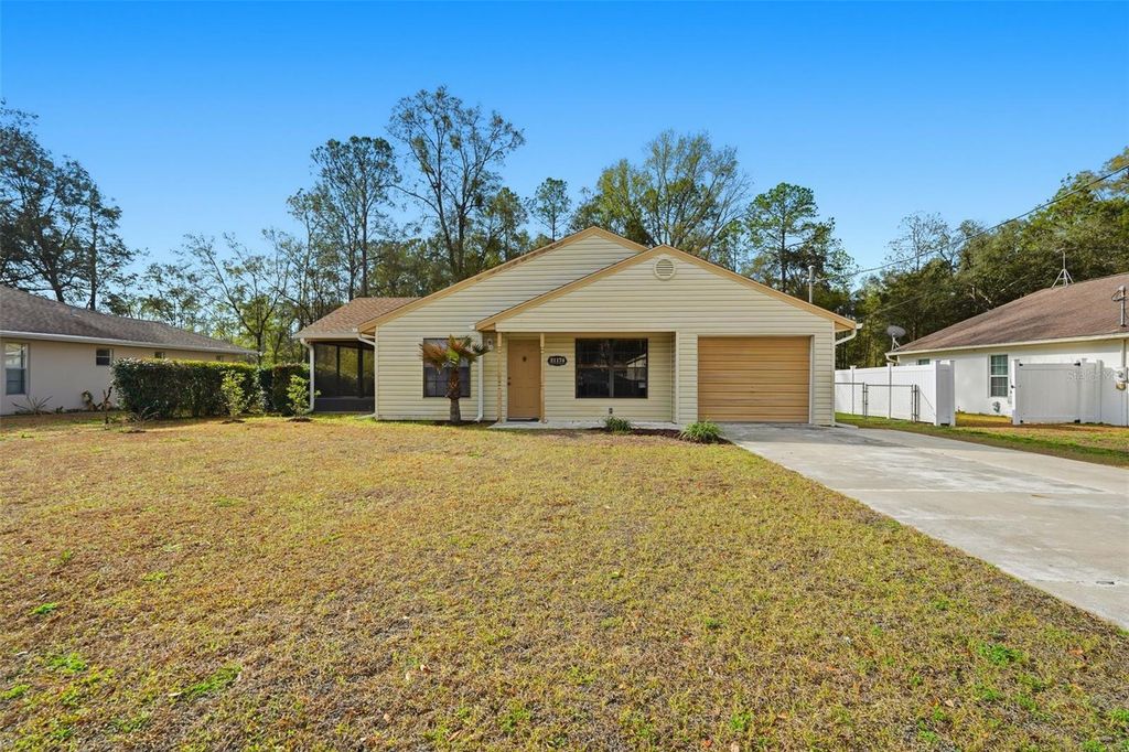 21174 SW PEACH BLOSSOM STREET, Dunnellon, FL 34431