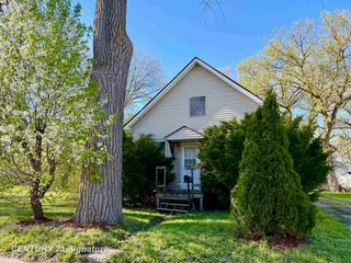 2731 E Holland Avenue, Saginaw, MI 48601