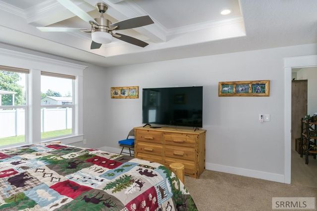 1296 Angela St, Chubbuck, ID 83202