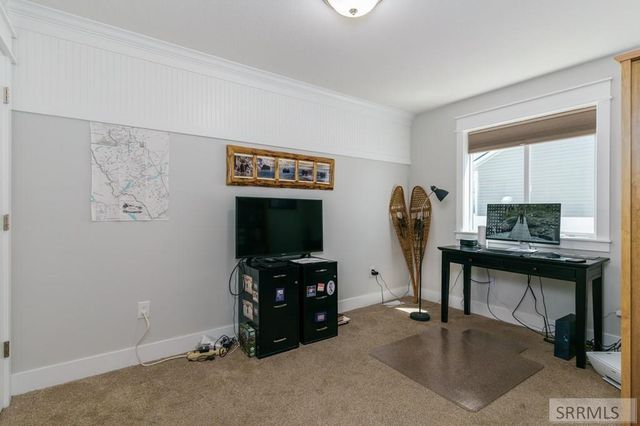 1296 Angela St, Chubbuck, ID 83202