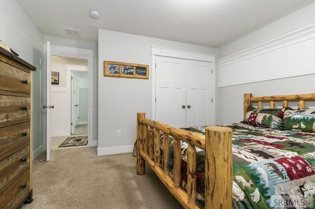 1296 Angela St, Chubbuck, ID 83202