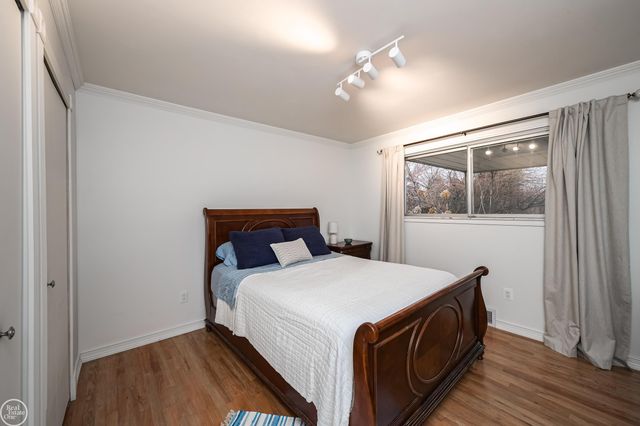 11115 Canterbury Drive, Sterling Heights, MI 48312