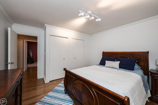 11115 Canterbury Drive, Sterling Heights, MI 48312