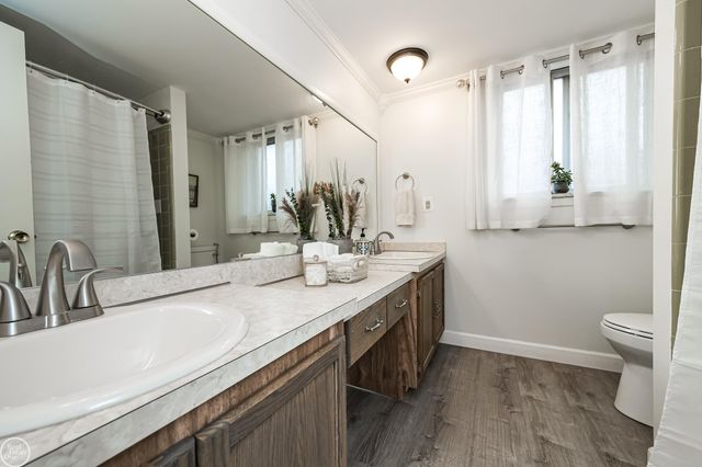 11115 Canterbury Drive, Sterling Heights, MI 48312