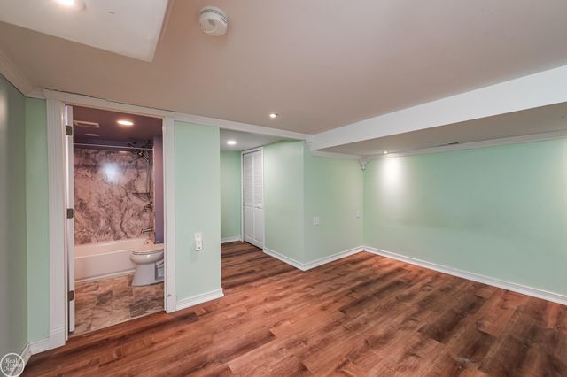 11115 Canterbury Drive, Sterling Heights, MI 48312