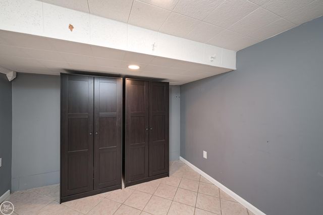 11115 Canterbury Drive, Sterling Heights, MI 48312