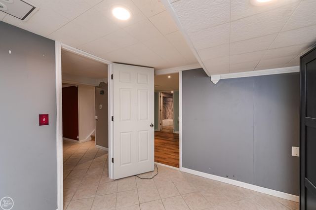 11115 Canterbury Drive, Sterling Heights, MI 48312