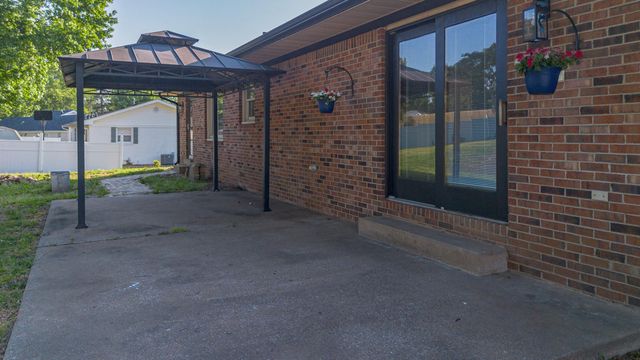 3929 Cleary Drive, Paducah, KY 42001