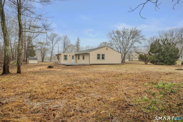 153 Meeting House Lane, Ledyard, CT 06339