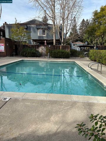 1273 Honey Trl, Walnut Creek, CA 94597