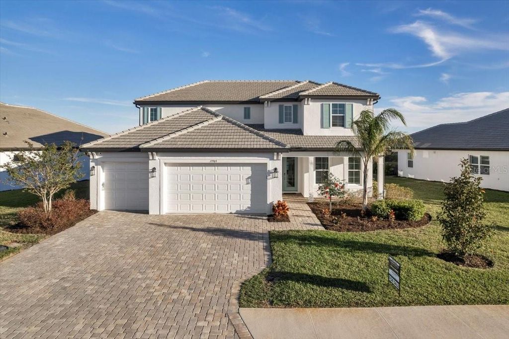 Image 2 of property listing at 17703 SAVORY MIST CIRCLE, Bradenton, FL 34211
