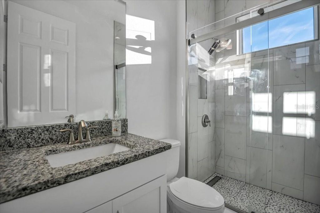 Image 12 of property listing at 17703 SAVORY MIST CIRCLE, Bradenton, FL 34211