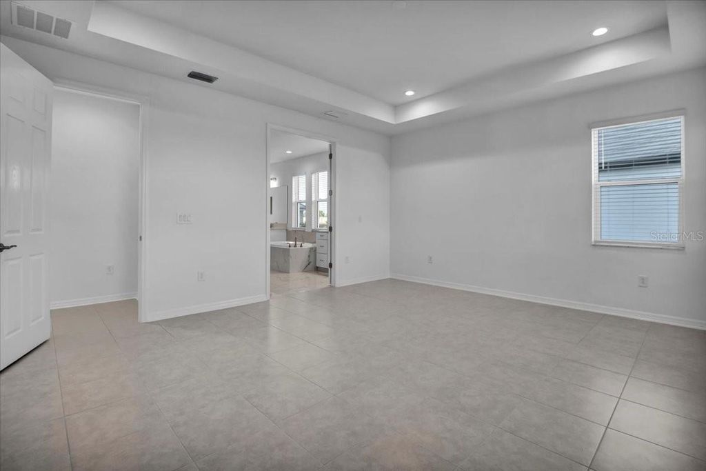Image 32 of property listing at 17703 SAVORY MIST CIRCLE, Bradenton, FL 34211