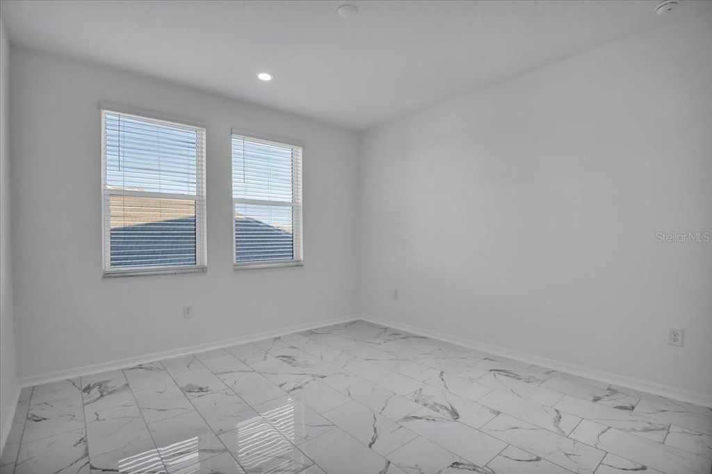 Image 45 of property listing at 17703 SAVORY MIST CIRCLE, Bradenton, FL 34211
