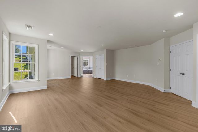 9724 CENTENNIAL MEADOWS LN, Ellicott City, MD 21042