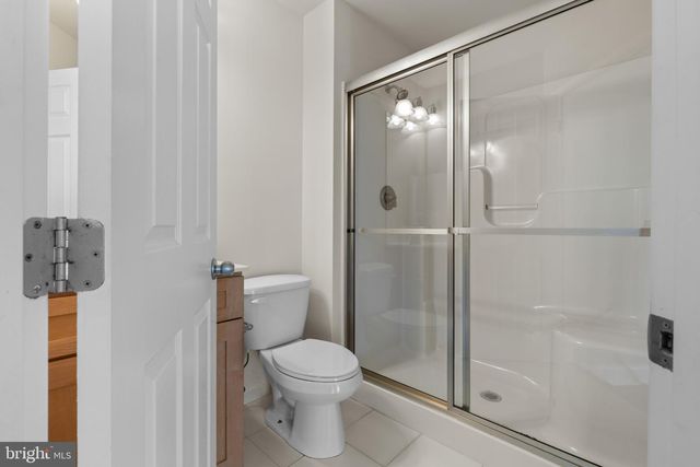 9724 CENTENNIAL MEADOWS LN, Ellicott City, MD 21042