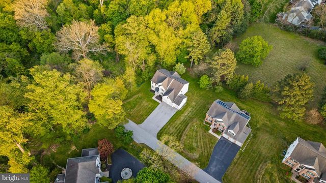 9724 CENTENNIAL MEADOWS LN, Ellicott City, MD 21042