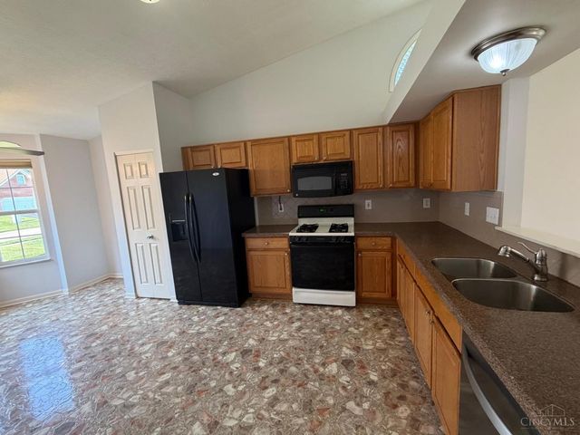 5846 Deerfield Village Drive, Deerfield Twp., OH 45040