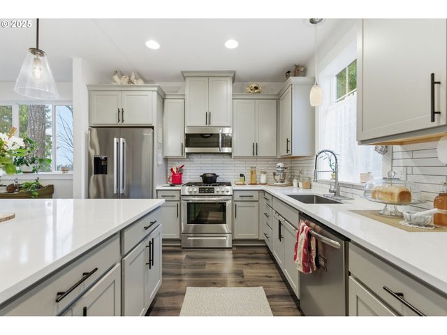 36919 Se OLSON St, Sandy, OR 97055