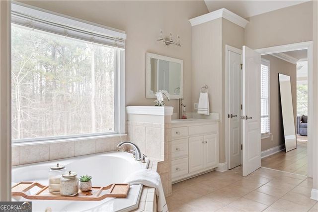 250 Camden Creek Court, Lawrenceville, GA 30043