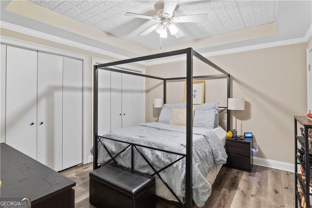 250 Camden Creek Court, Lawrenceville, GA 30043