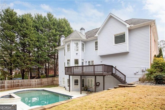 250 Camden Creek Court, Lawrenceville, GA 30043