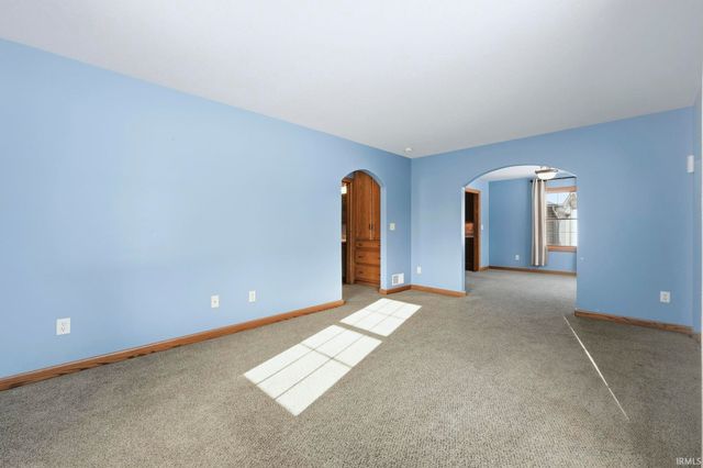 2653 Reed Road, Fort Wayne, IN 46815