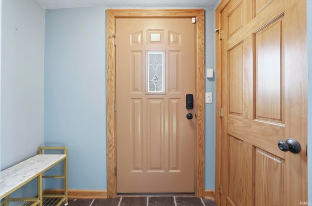 2653 Reed Road, Fort Wayne, IN 46815