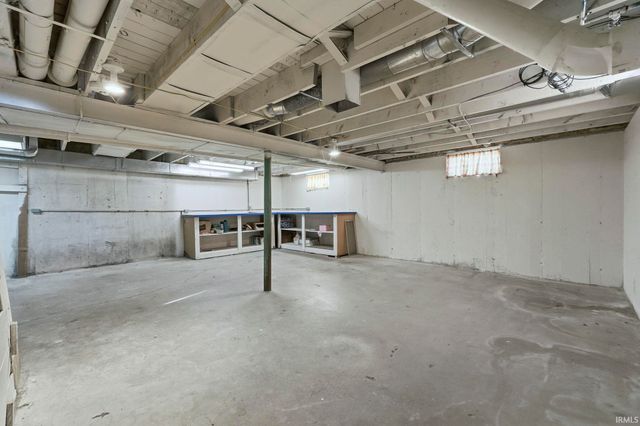 2653 Reed Road, Fort Wayne, IN 46815