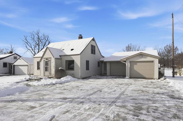 2653 Reed Road, Fort Wayne, IN 46815
