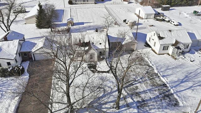 2653 Reed Road, Fort Wayne, IN 46815