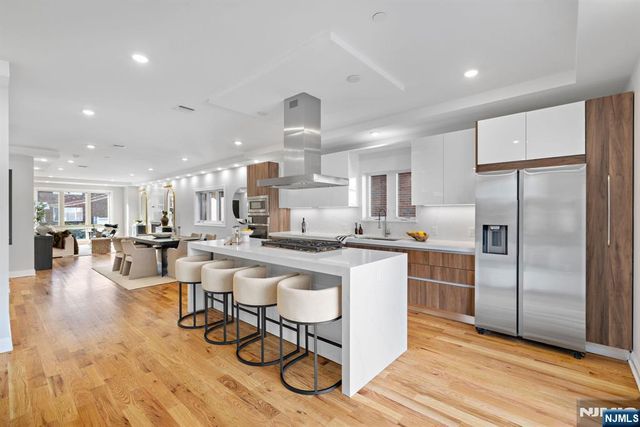 227 Wayne Avenue 227A, Cliffside Park, NJ 07010