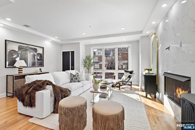 227 Wayne Avenue 227A, Cliffside Park, NJ 07010